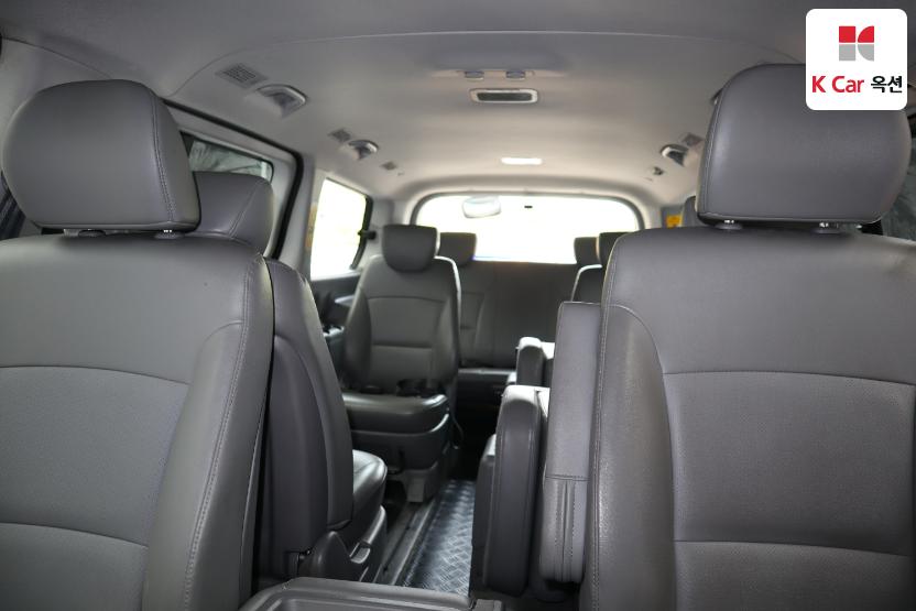 2019 - hyundai grand starex