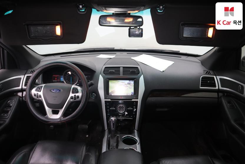 2013 - ford explorer