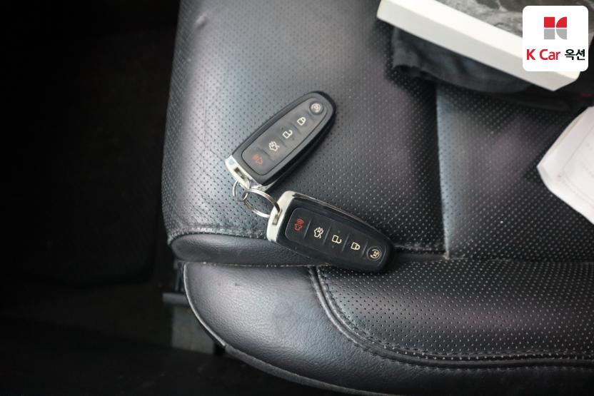 2013 - ford explorer