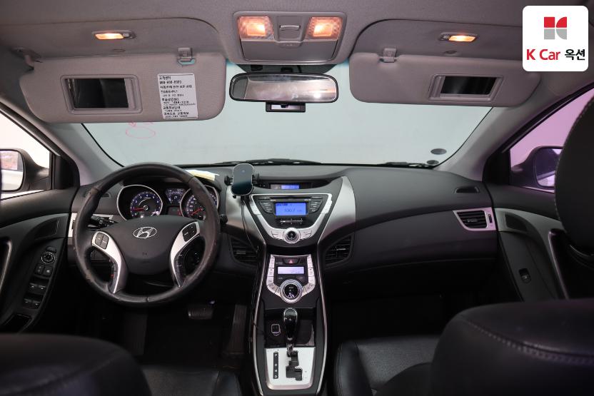 2012 - hyundai avante