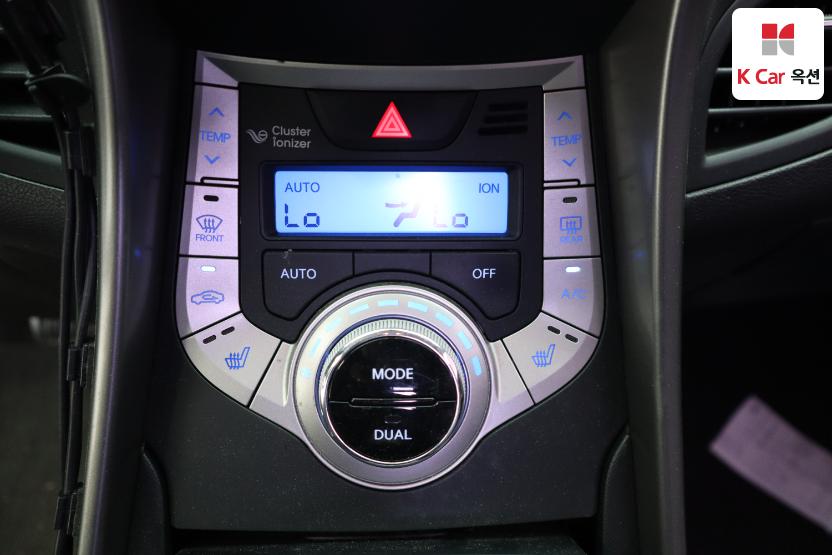 2012 - hyundai avante