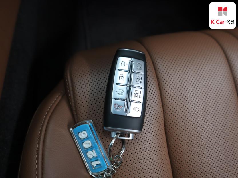 جينيسيس G80 2023 — صورة 8