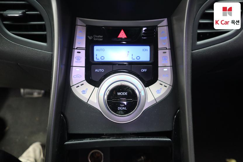 2011 - hyundai avante
