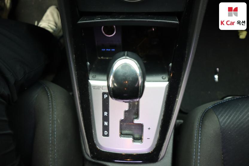 2011 - hyundai avante