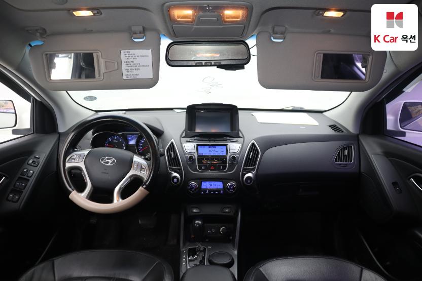 2012 - hyundai tucson