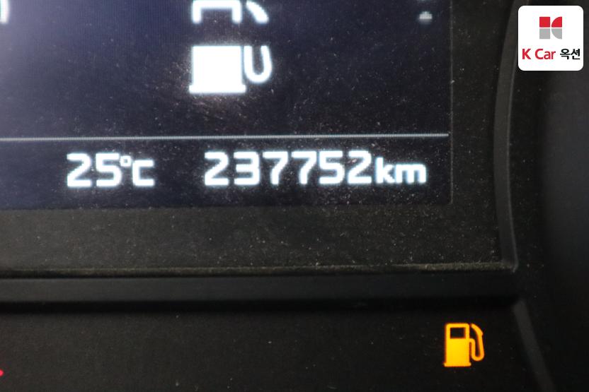 2016 - kia carnival