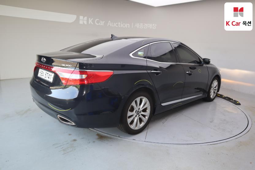 2012 - hyundai grandeur