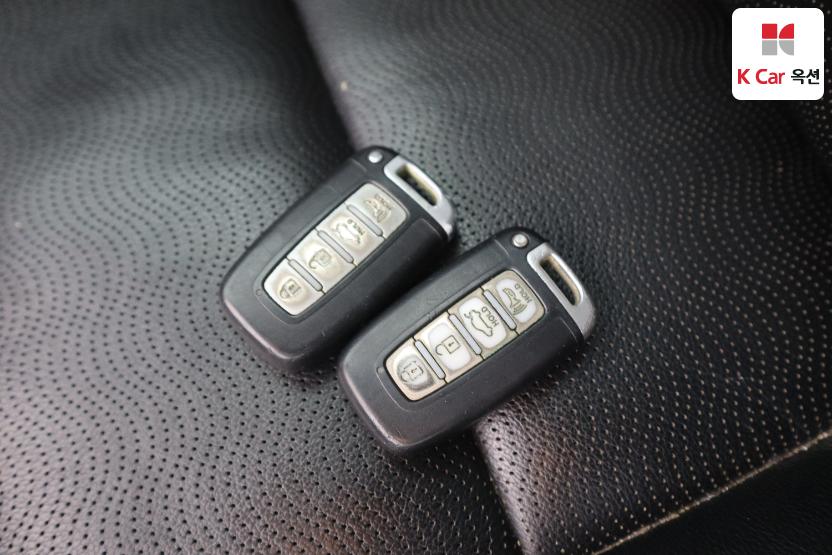 2012 - hyundai avante