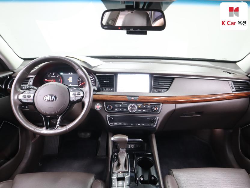 2017 - kia k7