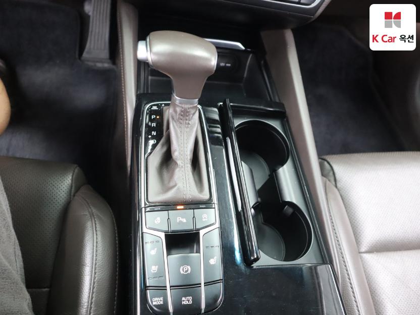 2017 - kia k7