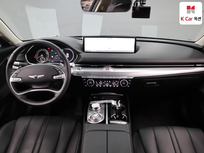 جينيسيس G80 2023 — صورة 3