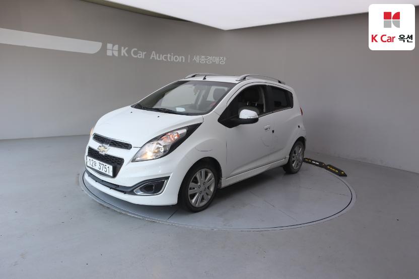 2014 - chevrolet spark