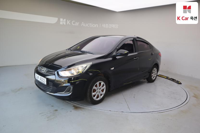 2015 - hyundai accent