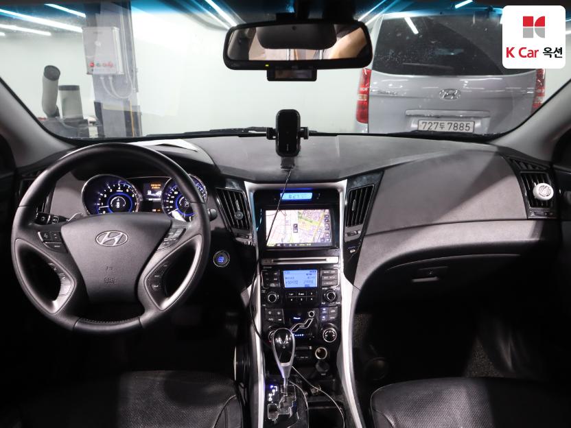 2010 - hyundai sonata