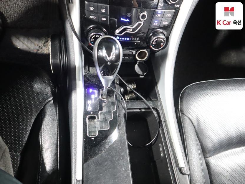 2010 - hyundai sonata