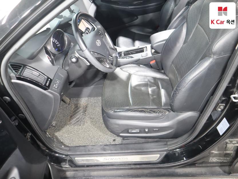 2010 - hyundai sonata