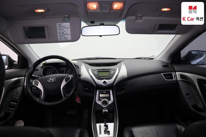 2011 - hyundai avante