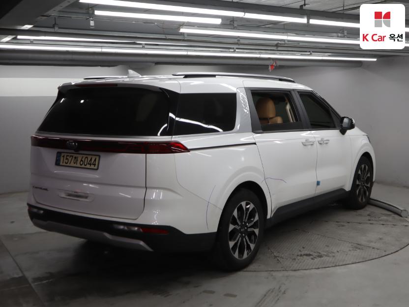 2021 - kia carnival