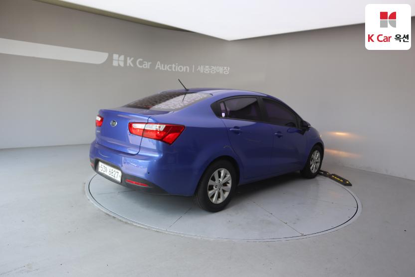 2014 - kia pride