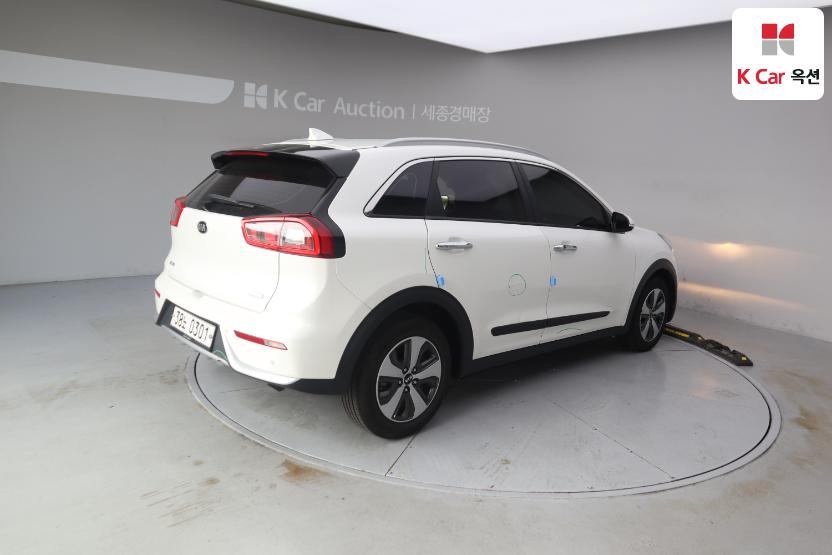 2017 - kia niro