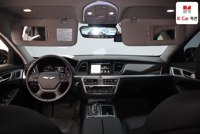 2018 - genesis g80
