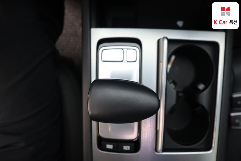 2018 - genesis g80