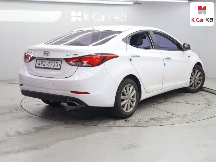 2015 - hyundai avante