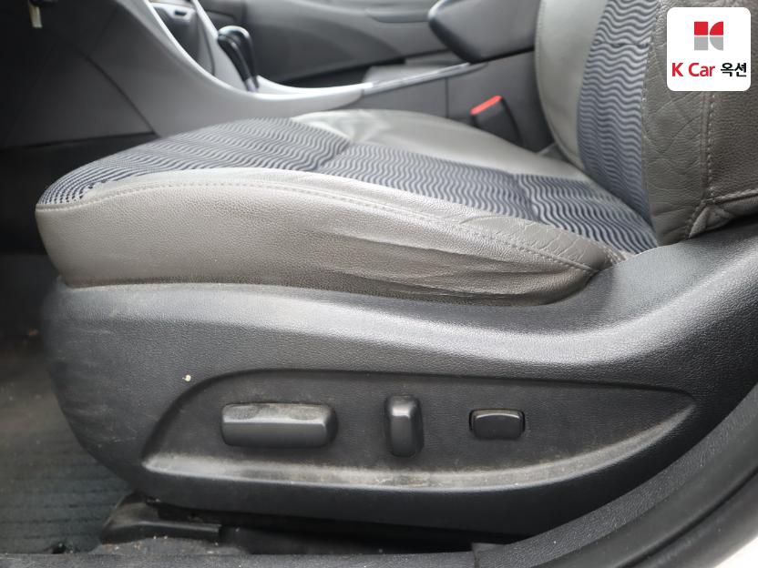 2010 - hyundai sonata