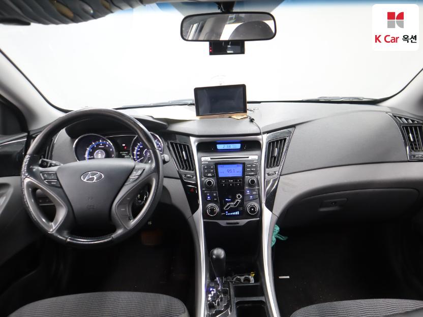 2010 - hyundai sonata