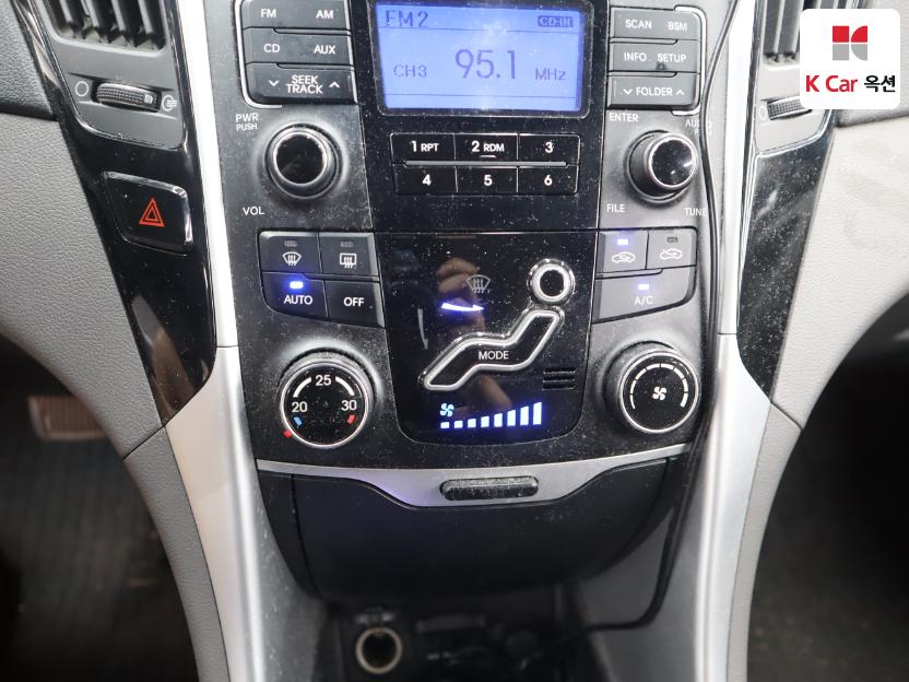 2010 - hyundai sonata