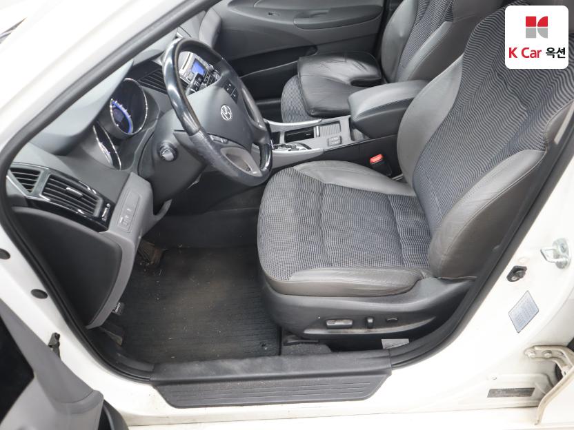 2010 - hyundai sonata