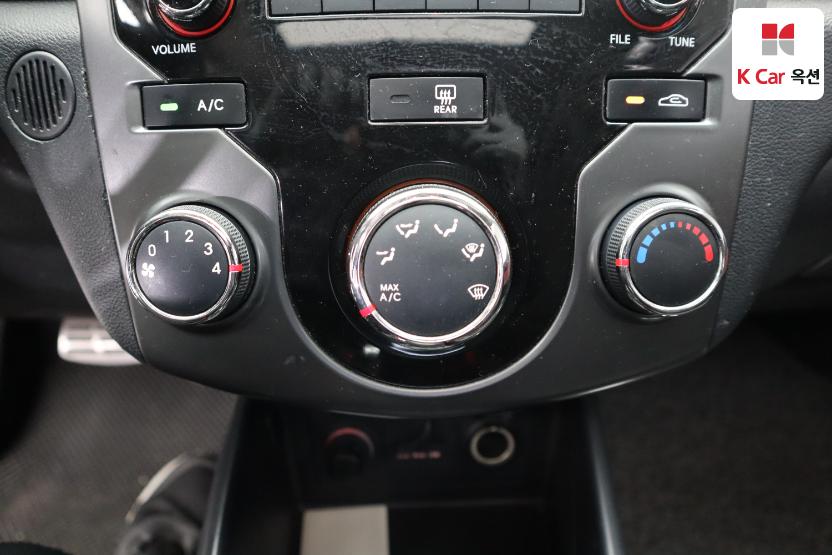 2011 - kia forte