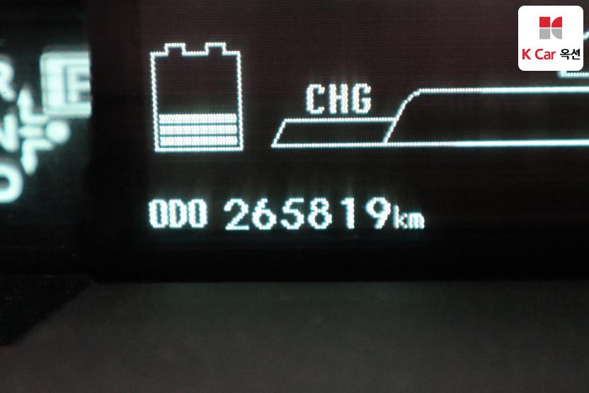2011 - toyota prius