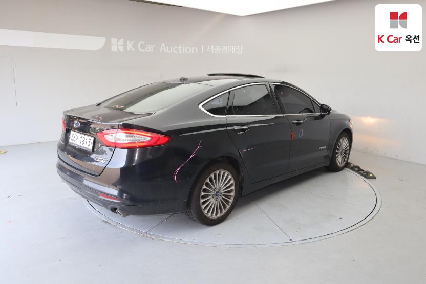 2014 - ford fusion