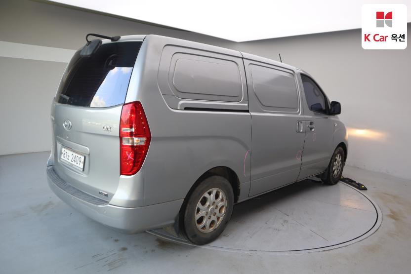 2014 - hyundai grand starex