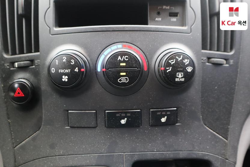 2014 - hyundai grand starex