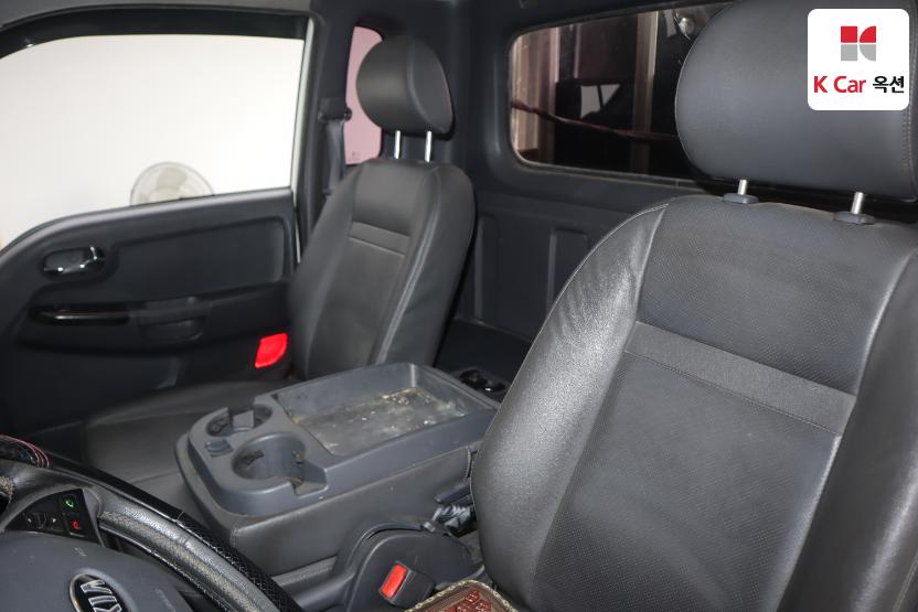 2019 - kia bongo iii