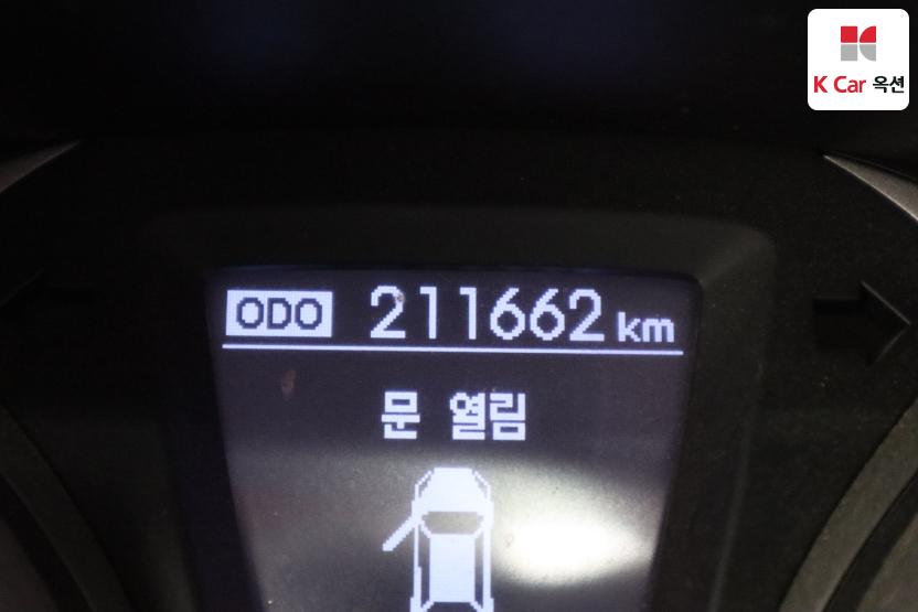 2012 - hyundai avante
