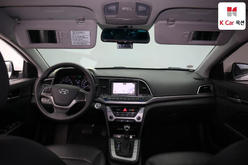 2017 - hyundai avante