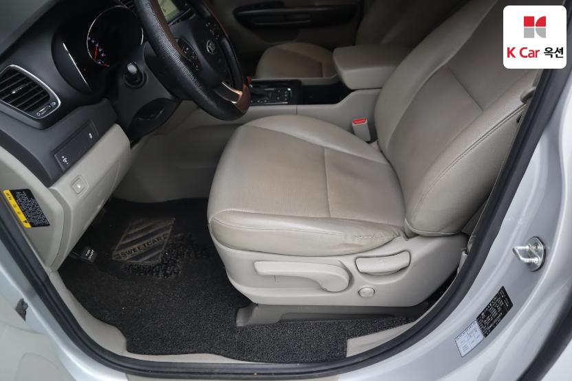 2016 - kia carnival