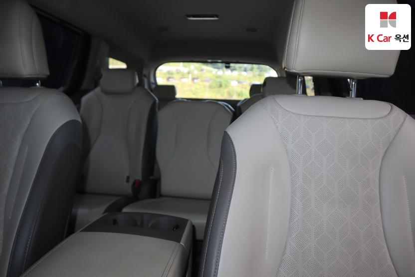 2022 - kia carnival