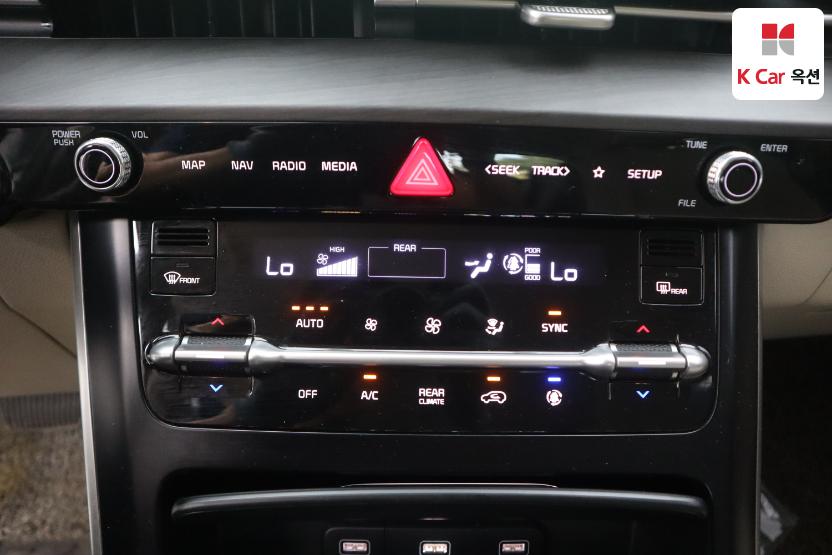 2022 - kia carnival