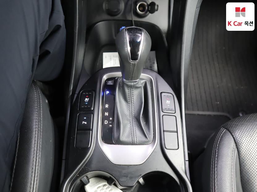 2016 - hyundai max cruze