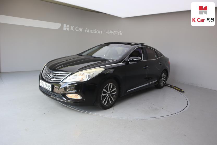2011 - hyundai grandeur