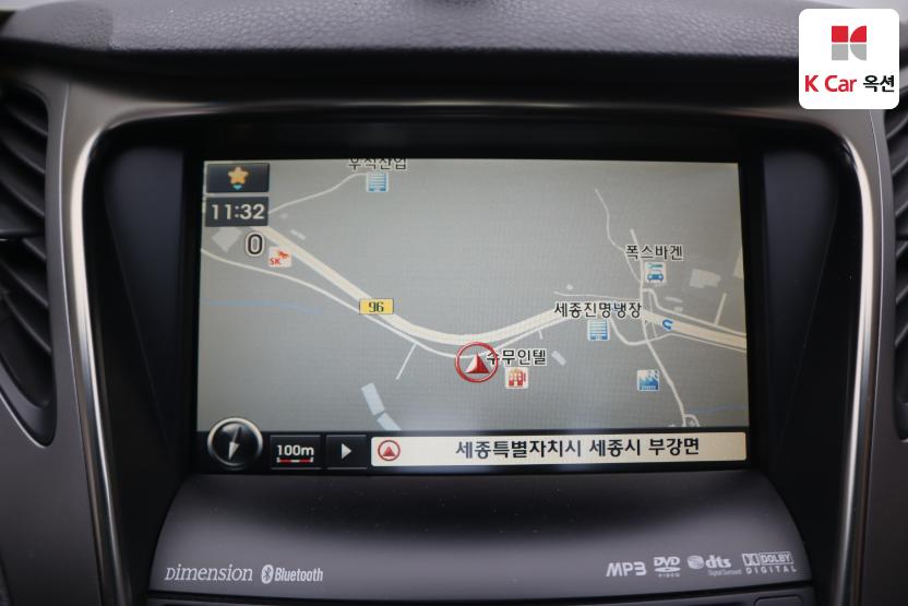 2011 - hyundai grandeur