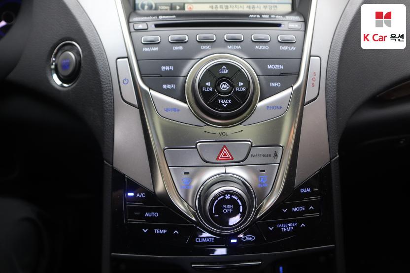 2011 - hyundai grandeur