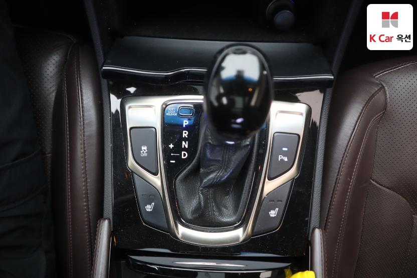 2011 - hyundai grandeur