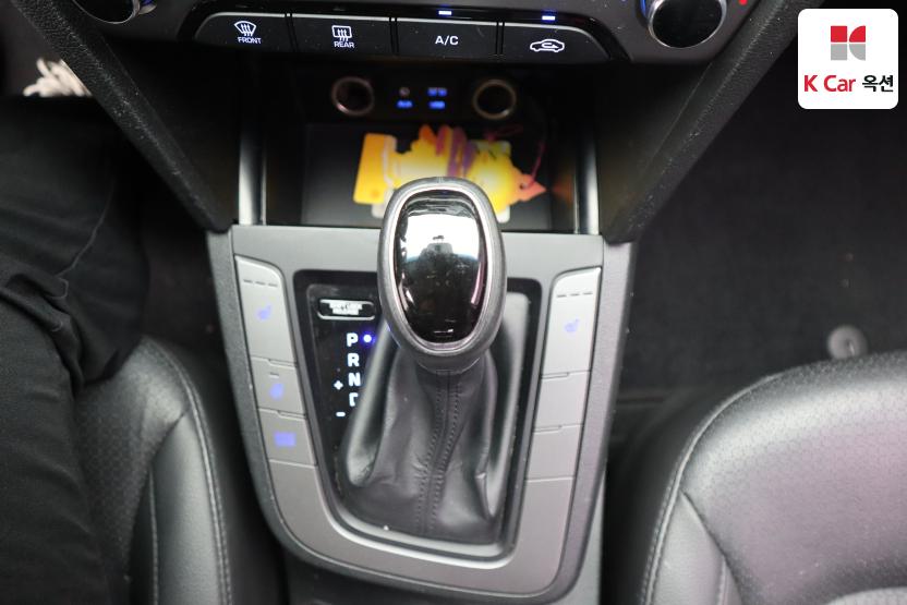 2017 - hyundai avante