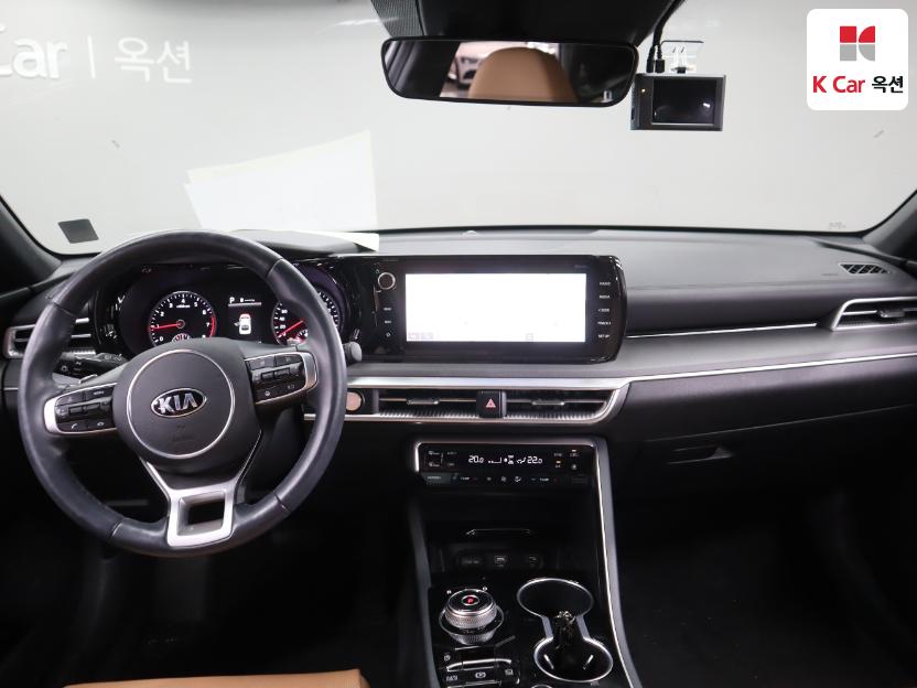 2021 - kia k5