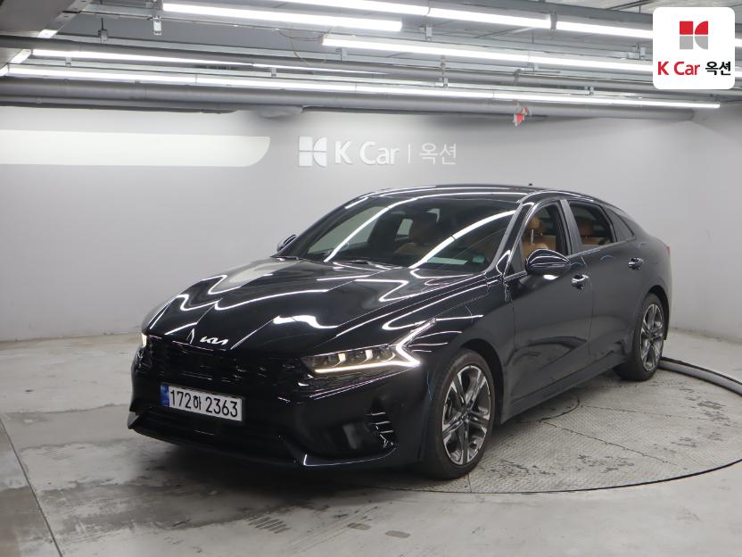 2022 - kia k5